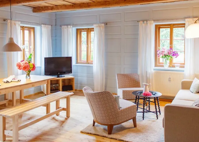 Altendorfer Vorwerk - Ferienapartments Апартаменты *