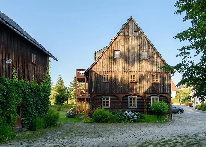 Апартаменты Altendorfer Vorwerk - Ferienapartments